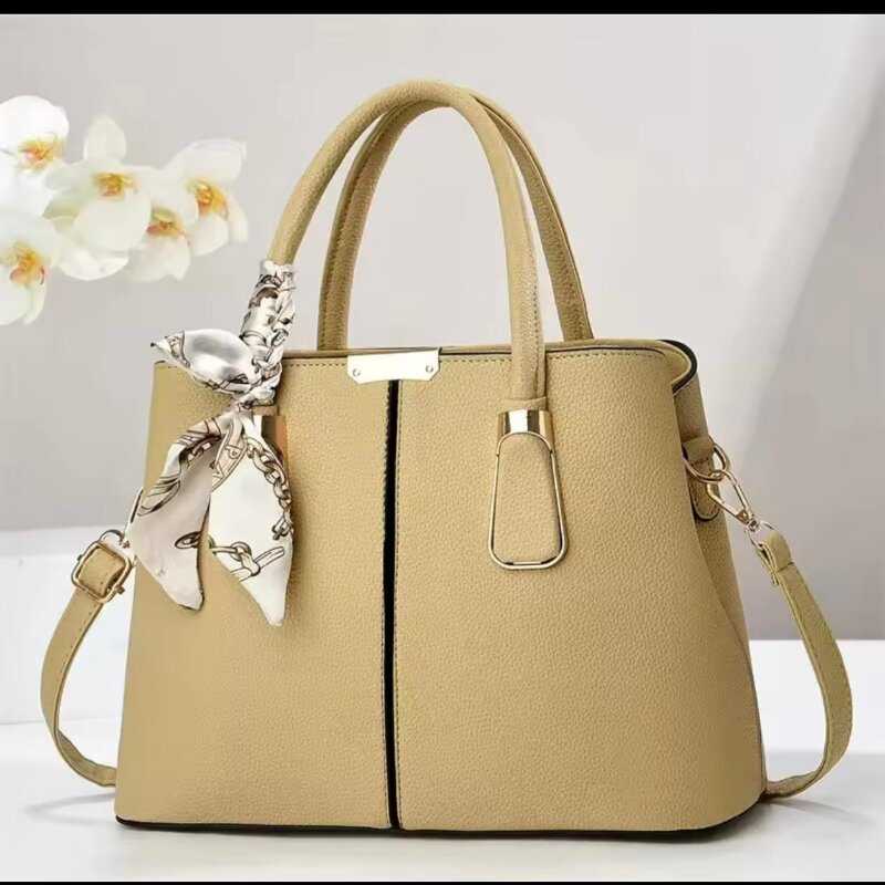 Bolsa Bege com Lenço