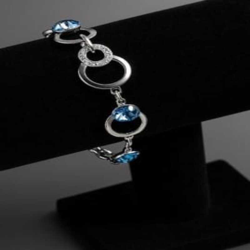 Bracelete de pedras azuis